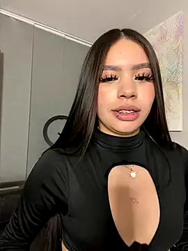 Cristina pinkk online show from December 19, 3:43 am