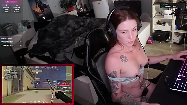 Horny Makima online show from September 28, 8:21 am