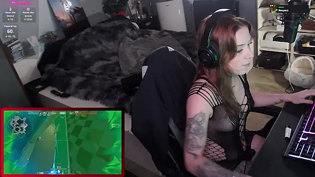 Horny Makima online show from October 3, 9:11 am