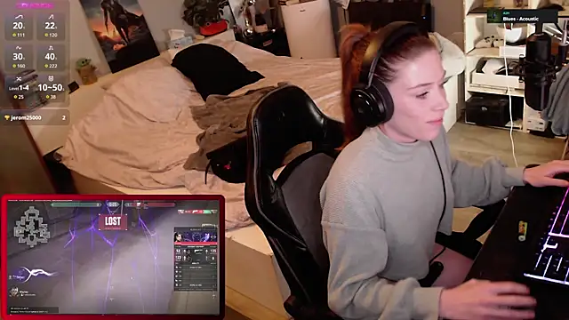 Horny Makima online show from October 27, 10:38 am