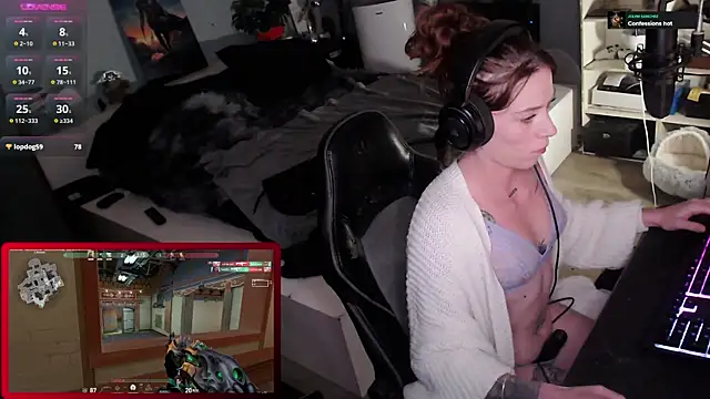 Horny Makima online show from October 19, 11:24 am