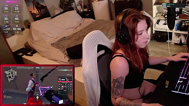 Horny Makima online show from October 26, 9:42 am