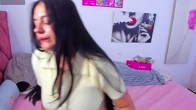 mialeia01 online show from November 29, 2:50 pm