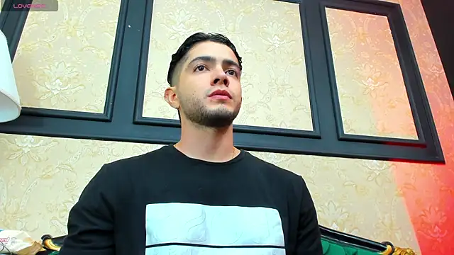 Snapshot of GrantBlake chatting on March 3, 6:09 am GrantBlake online show from March 3, 6:09 am