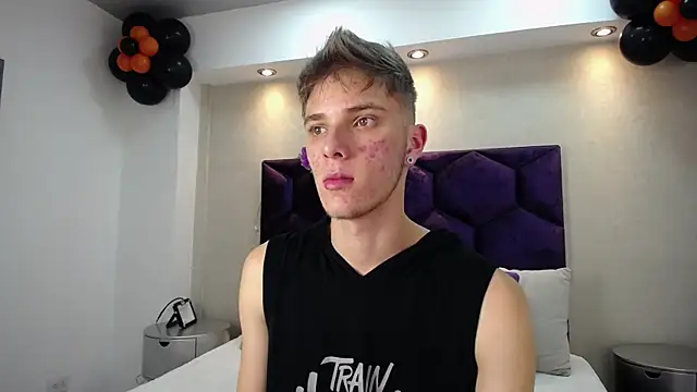 Robbin Blaze online show from October 27, 4:57 am