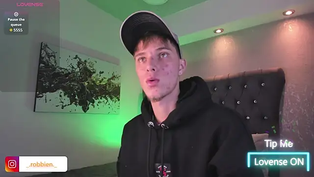 Robbin Blaze online show from April 3, 10:16 pm