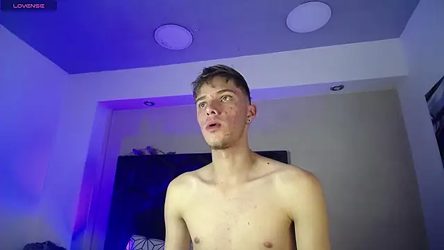 Robbin Blaze online show from March 15, 1:56 am