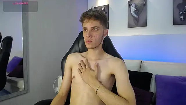 Robbin Blaze online show from December 5, 5:06 am