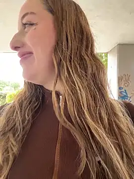 Baby  Otaku online show from March 11, 5:40 pm