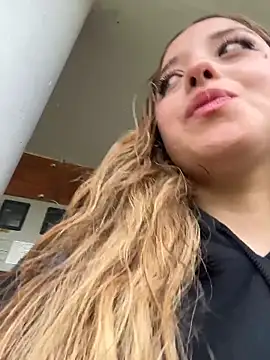 Baby  Otaku online show from April 5, 9:10 pm