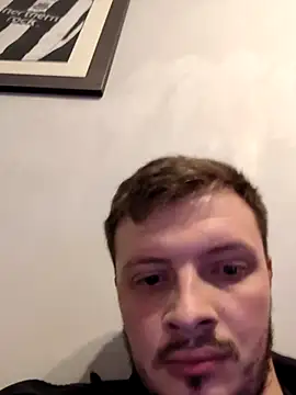 Snapshot of Ryanbigcock3194 chatting on October 6, 10:10 pm Ryanbigcock3194 online show from October 6, 10:10 pm