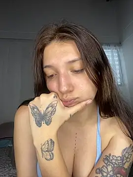 Mia  Gray online show from November 20, 6:08 pm