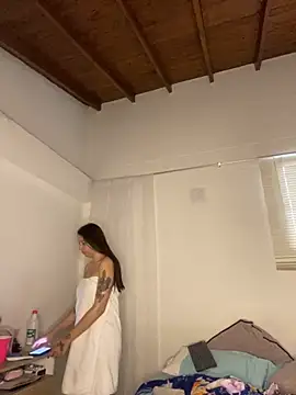 Mia  Gray online show from November 23, 7:46 pm