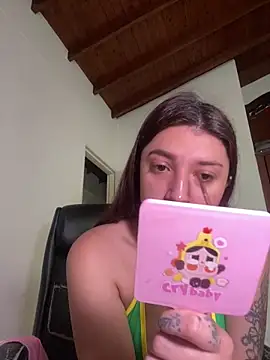 Mia  Gray online show from February 6, 6:04 pm