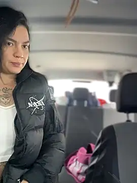 MeekyRich online show from November 23, 4:55 am