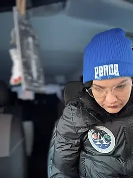 MeekyRich online show from January 16, 3:10 am