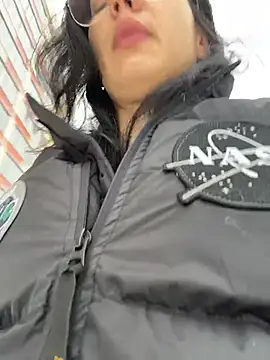 MeekyRich online show from December 2, 5:20 am