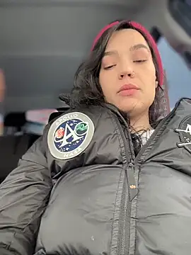 MeekyRich online show from March 7, 6:31 am