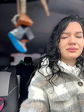 MeekyRich online show from April 10, 2:40 am