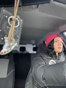 MeekyRich online show from March 18, 3:42 am