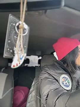 MeekyRich online show from February 14, 3:40 am