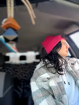 MeekyRich online show from April 14, 3:44 am