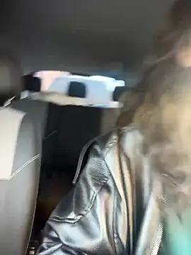 MeekyRich online show from April 24, 1:29 am