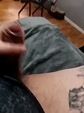 Tattyrob87 online show from February 8, 4:32 am