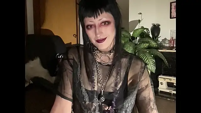 Snapshot of ELENA_UMBRA chatting on December 3, 11:25 pm ELENA UMBRA online show from December 3, 11:25 pm