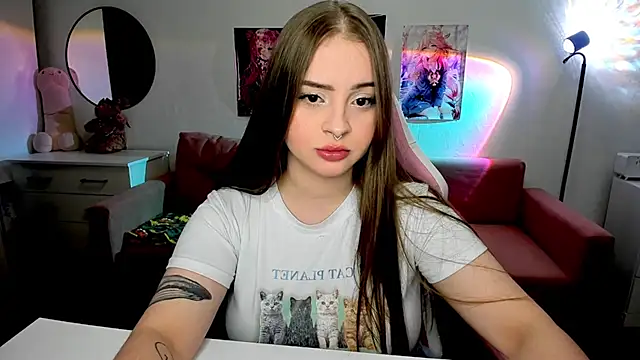 Snapshot of mistress_lain chatting on October 3, 10:33 pm mistress lain online show from October 3, 10:33 pm