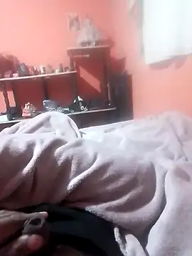 luuiss12 online show from February 11, 6:57 am