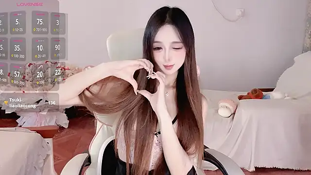 Tsuki-MM online show from October 30, 6:34 am