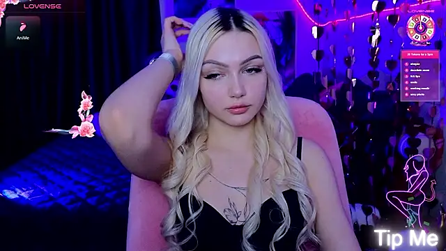 LinaLirian online show from March 10, 4:11 pm