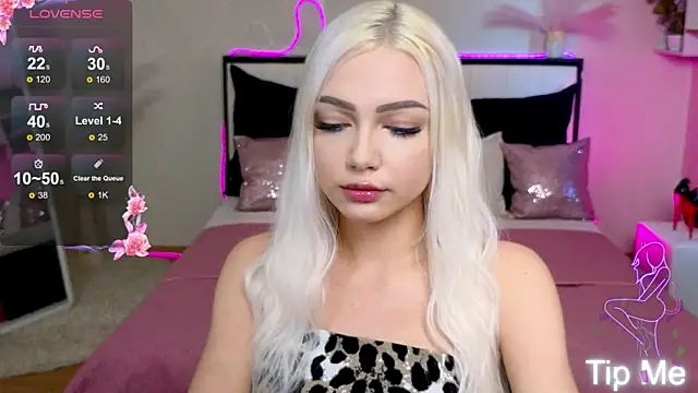Snapshot of LinaLirian chatting on September 24, 2:12 pm LinaLirian online show from September 24, 2:12 pm