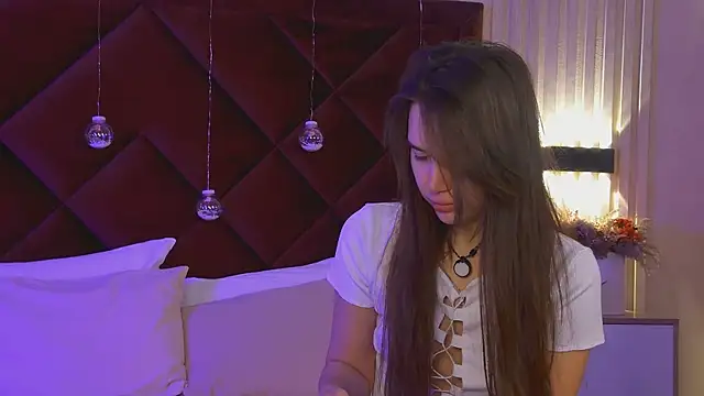 StacyHarland online show from December 15, 4:51 am