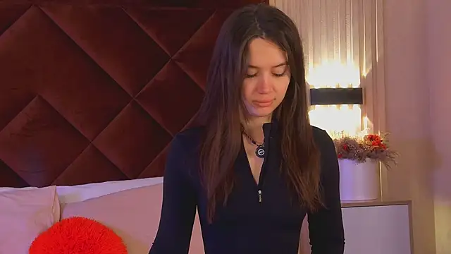 StacyHarland online show from March 12, 4:40 am