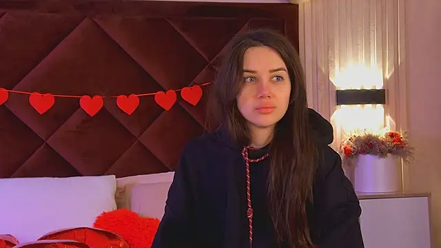 StacyHarland online show from February 20, 4:42 am