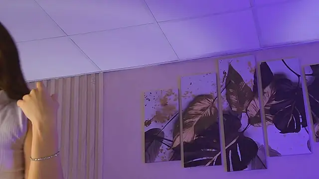 StacyHarland online show from November 30, 4:35 am