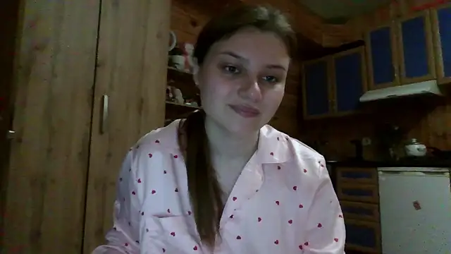 Snapshot of Little_shygirl chatting on October 19, 12:57 am Little shygirl online show from October 19, 12:57 am