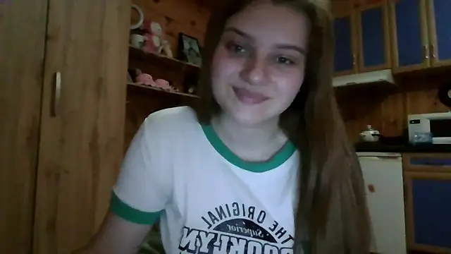 Little shygirl online show from November 26, 9:04 pm