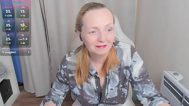 Karen Villis online show from November 17, 9:57 am