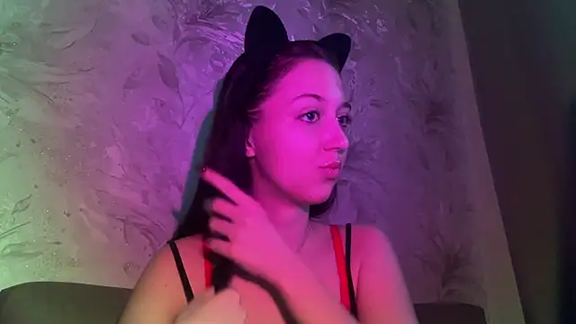 YourTemptation  online show from December 5, 12:37 pm