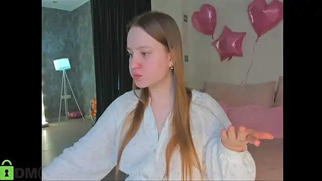 Snapshot of Candy_Cansew chatting on June 4, 12:26 am Candy Cansew online show from June 4, 12:26 am
