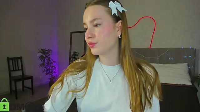 Snapshot of Candy_Cansew chatting on December 20, 1:08 am Candy Cansew online show from December 20, 1:08 am