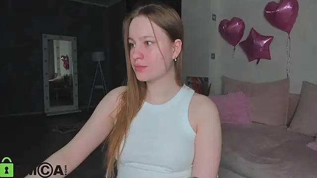 Snapshot of Candy_Cansew chatting on May 26, 1:04 am Candy Cansew online show from May 26, 1:04 am