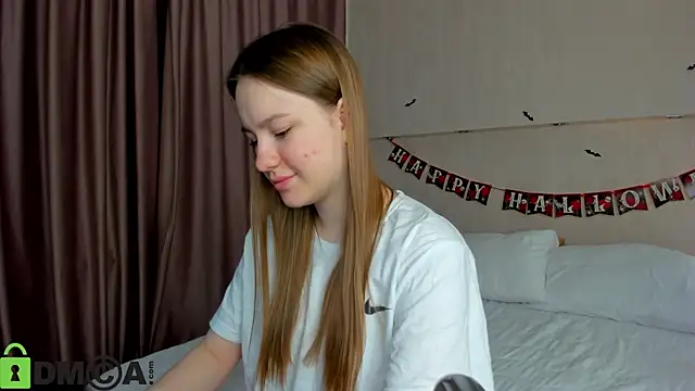 Snapshot of Candy_Cansew chatting on October 29, 1:04 am Candy Cansew online show from October 29, 1:04 am