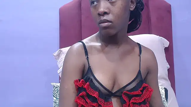 Snapshot of sexykea2002x chatting on October 11, 5:08 am sexykea2002x online show from October 11, 5:08 am