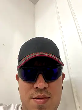 SmithBrigerton online show from September 24, 8:37 pm