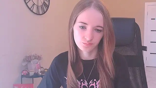 KateKayer online show from September 18, 8:39 am