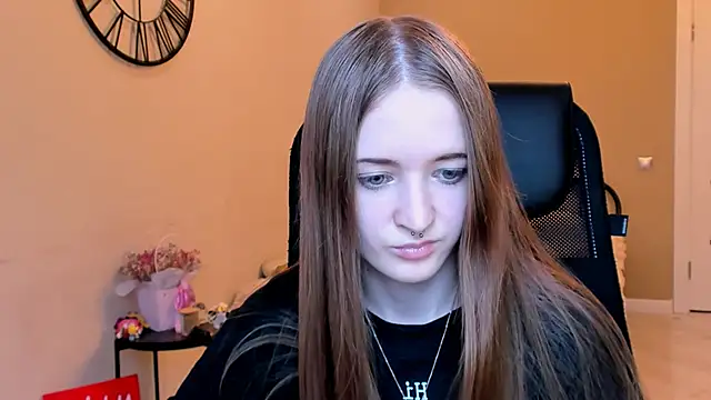 KateKayer online show from October 27, 10:49 am